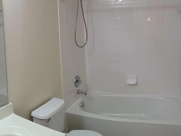 18340 Roy Croft Dr — Photo 25