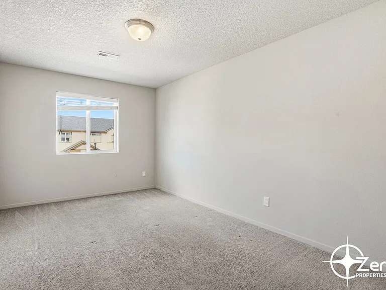 11517 NE 125th Ave — Photo 13