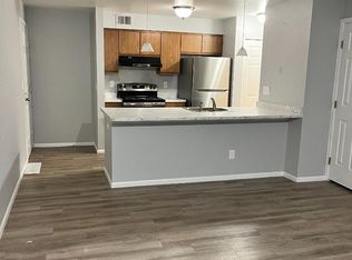 2575 S Syracuse Way #J-208-203, Denver, CO 80231