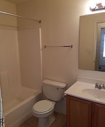 4th image of 7315 Golf Vista Blvd