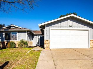 8355 Middle River Ct, Sacramento, CA 95828
