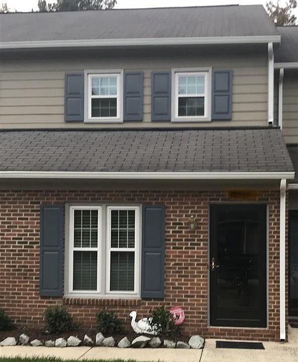 1st image of 2517 Hitchcock Dr