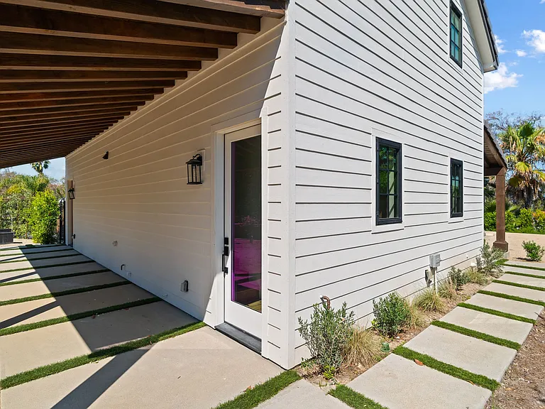 6190 Rancho Diegueno Rd — Photo 20