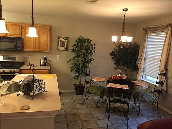 5th image of 2308 Creek Crossing Ln