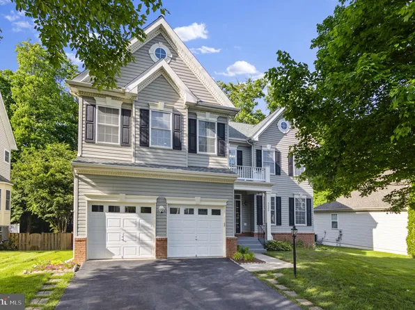 5328 Austra Pl, Woodbridge, VA 22193