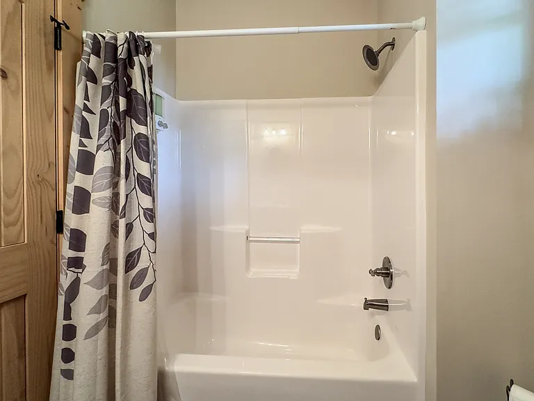 111 Watkins Farm Rd — Photo 27
