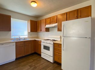 275 Woodridge Court, Goshen, IN 46528