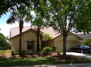 7746 Citrus Hill Ln, Naples, FL 34109