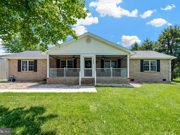 14085 Fleetwood Dr, Nokesville, VA 20181
