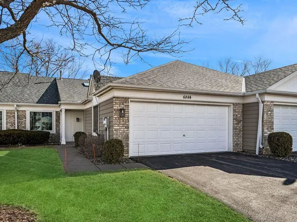 6884 Lake Ter W, Woodbury, MN 55125