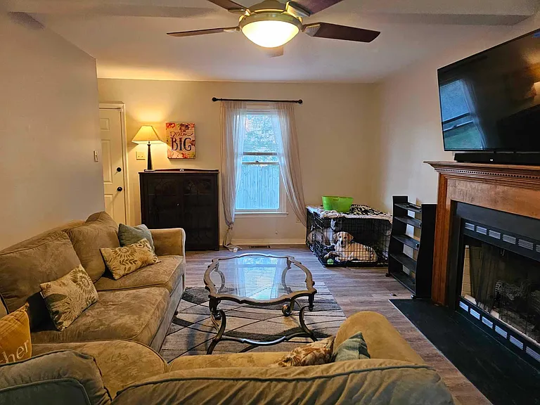 11733 Timber Mill Ln — Photo 7