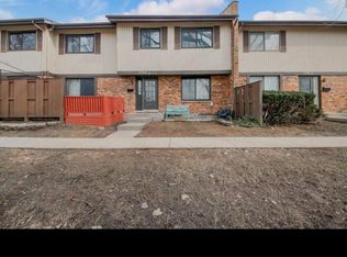 7346 Country Creek Way, Downers Grove, IL 60516