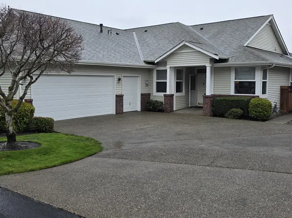 2018 38th St NW, Gig Harbor, WA 98335