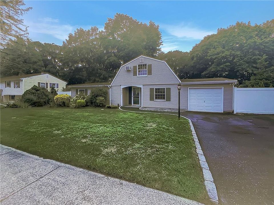 1st image of 1290 Waverly Avenue