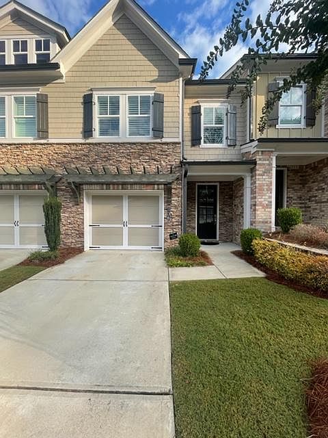 1st image of 136 Bellehaven Dr #136