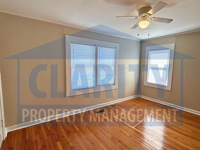 1102 Georgetown Rd NW — Photo 14