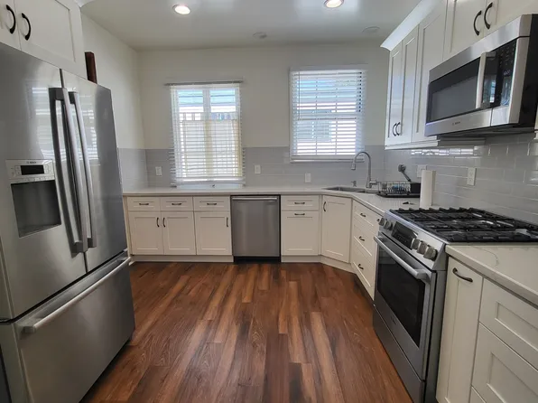 2463 Hilgard Ave, Berkeley, CA 94709