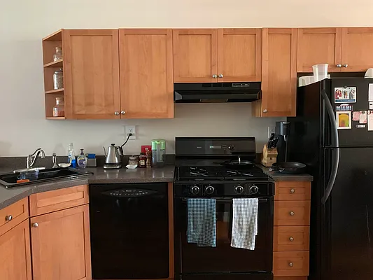 Rented by R New York | media 2