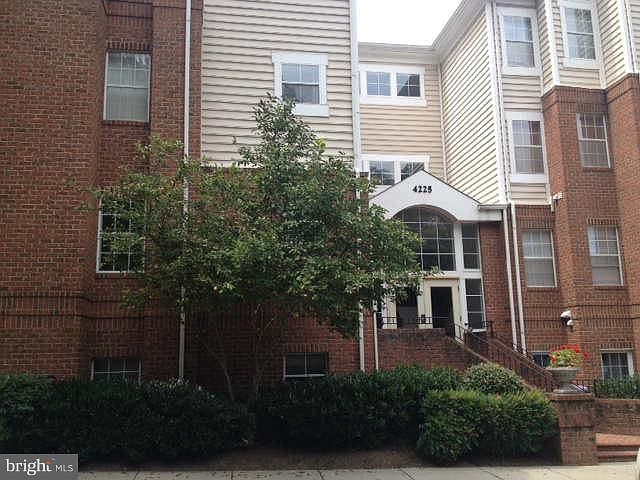 1st image of 4225 Mozart Brigade Ln APT 31