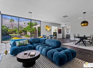 1075 E Suntan Ln, Palm Springs, CA 92264