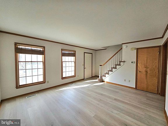 4th image of 1009 Baccharis Dr