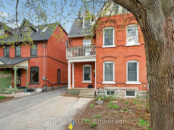 84 James St, Ottawa, ON K1R 5M3