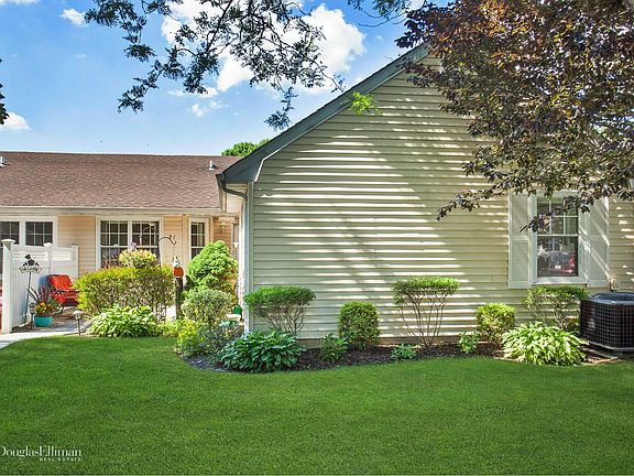 2nd image of 91 Revere Dr