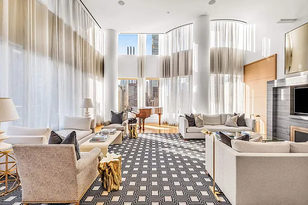 Rented by Sotheby's International Realty | media 32