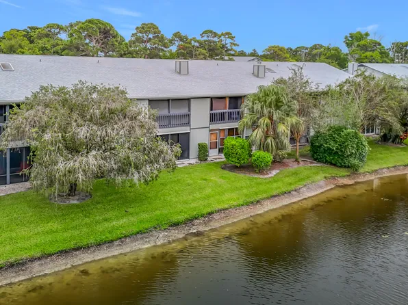 8259 SE Croft Circle #L-7, Hobe Sound, FL 33455