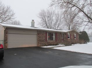 5529 S Forester Dr, Rochelle, IL 61068