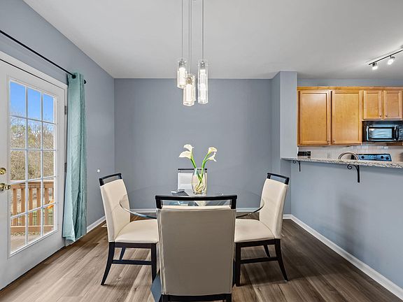 3rd image of 12520 Village Pines Ln