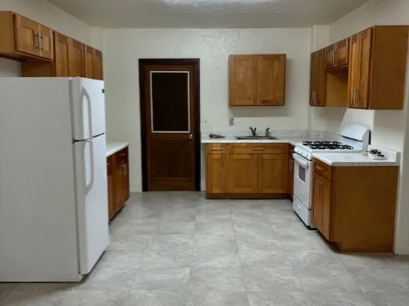 (undisclosed Address), Waialua, HI 96791