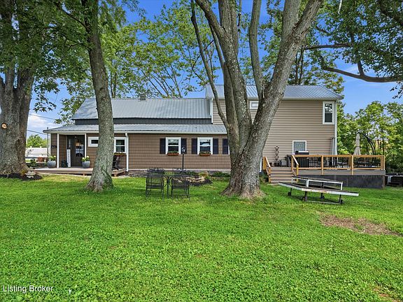 3rd image of 2613 Old Cedar Point Rd