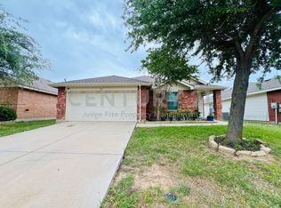 856 Poncho Ln, Haslet, TX 76052