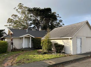 2160 Progress Ave, Eureka, CA 95501