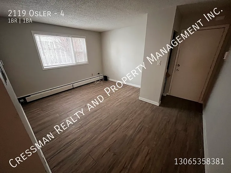 2119 Osler St #4 — Photo 3