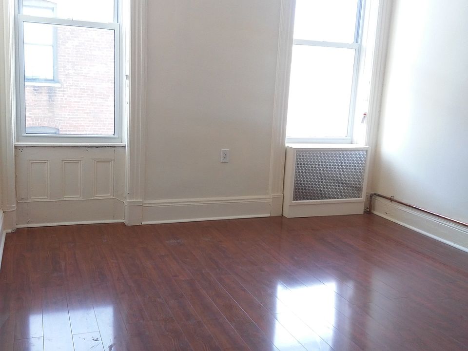 2nd image of 8704 75th St