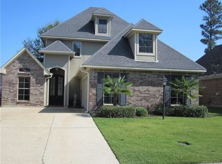 1163 Pelican Creek Dr, Shreveport, LA 71106