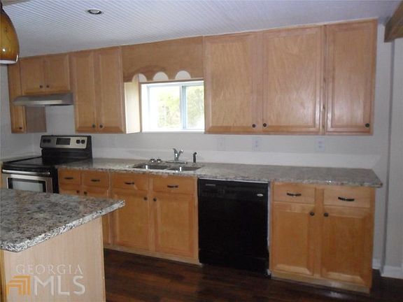 New cabinets with granite countertops