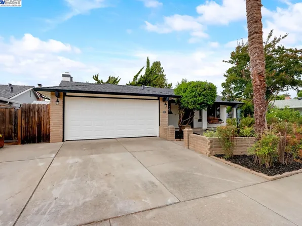 2869 Chamier Pl, Fremont, CA 94555