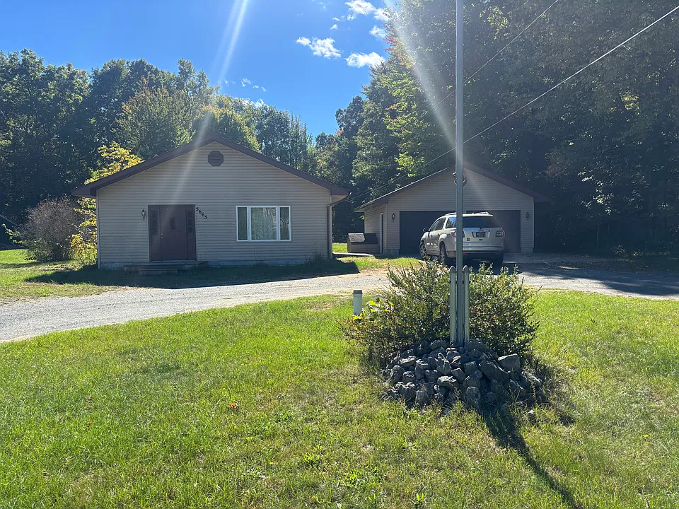 5665 W Dewey Rd