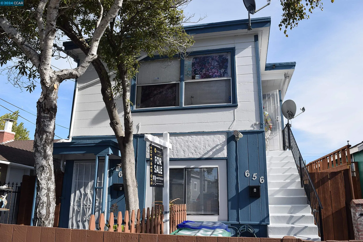 656 21st St photo 1