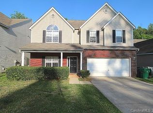 2018 Aberglen Dr, Charlotte, NC 28262