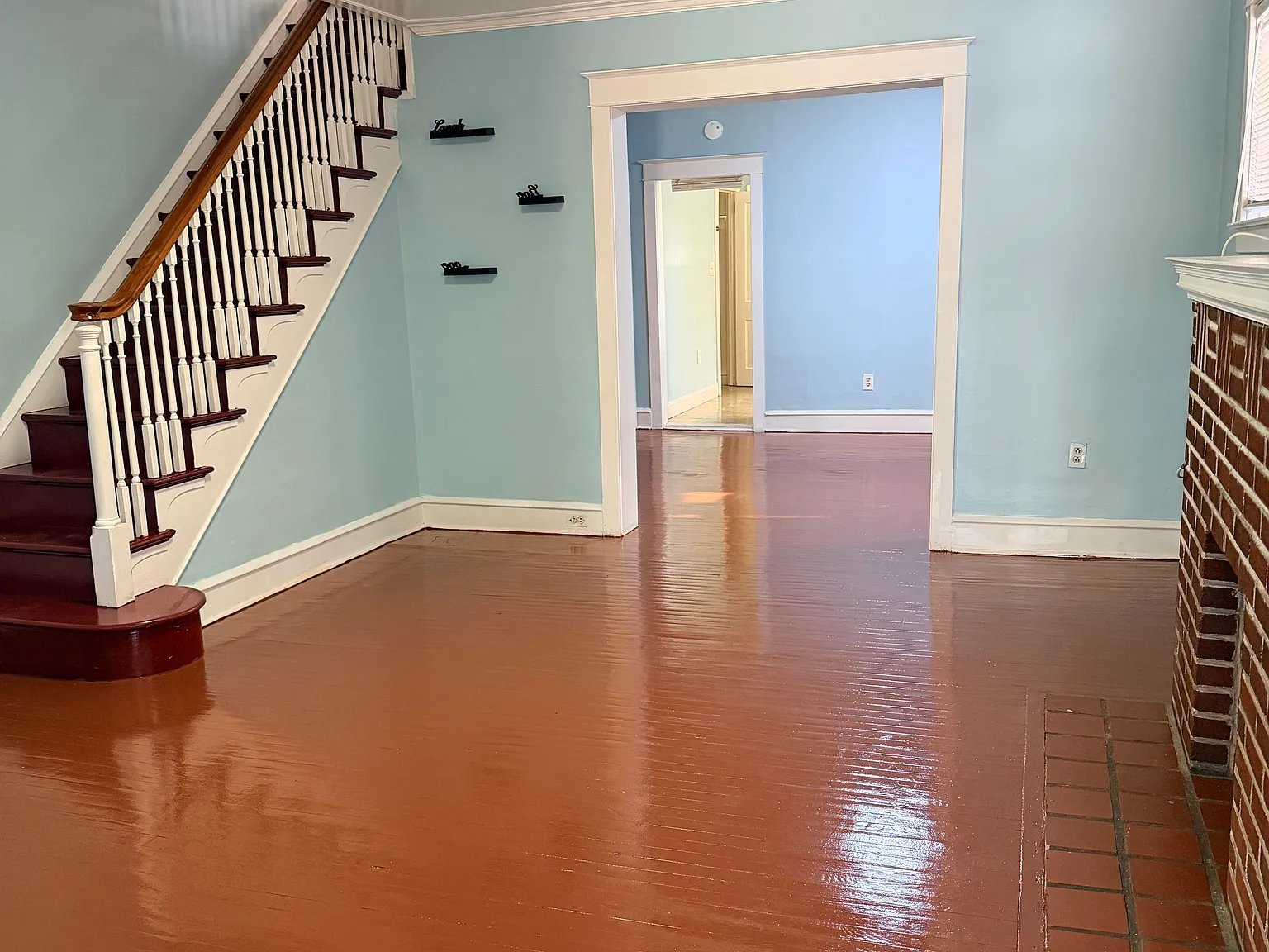 3 bed, 1450 sqft, $1,800 — Photo 3