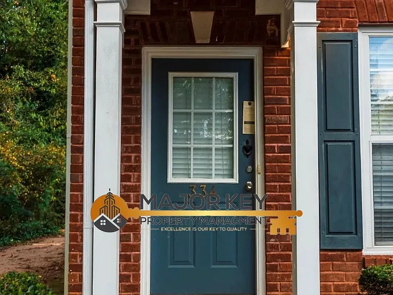 334 Paden Cove Trl #LAWRENCEVILLE — Photo 1