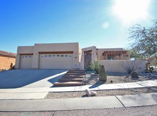 2911 W Camino Claveles, Tucson, AZ 85745