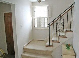 1236 Yorkshire Rd, Birmingham, MI 48009