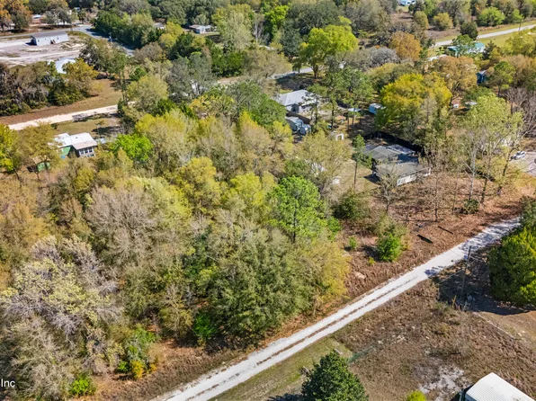 124 AMBROSE Avenue, Satsuma, FL 32189