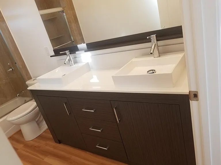 1429 S Sycamore Ave — Photo 5