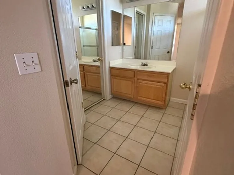 2675 Merganser Ct — Photo 8